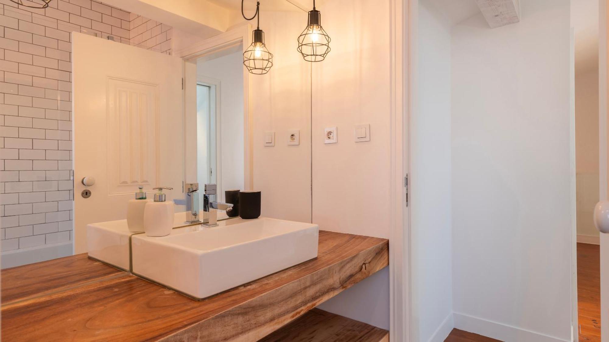 Charming 3Bdr Duplex In City Center By Lovelystay Lisboa Exteriör bild